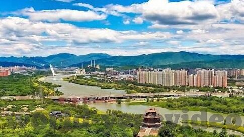 台湾av麻豆视频免费网-互联迷思，揭开成人内容平台真相的序幕